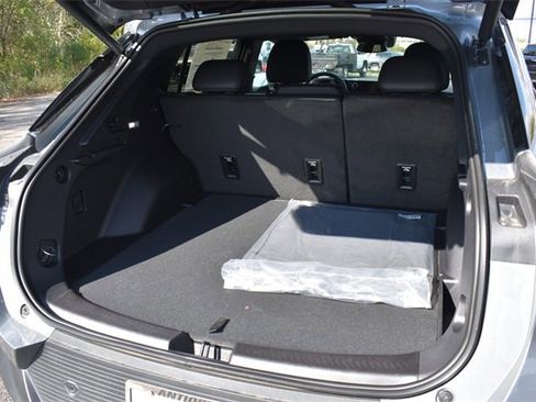 New 2026 Chevrolet Equinox EV LT w/ LPO, Blackout Package image 17