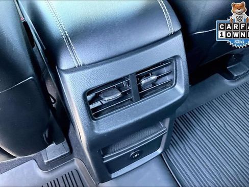 Used 2023 Ford Edge ST AWD/4WD image 33