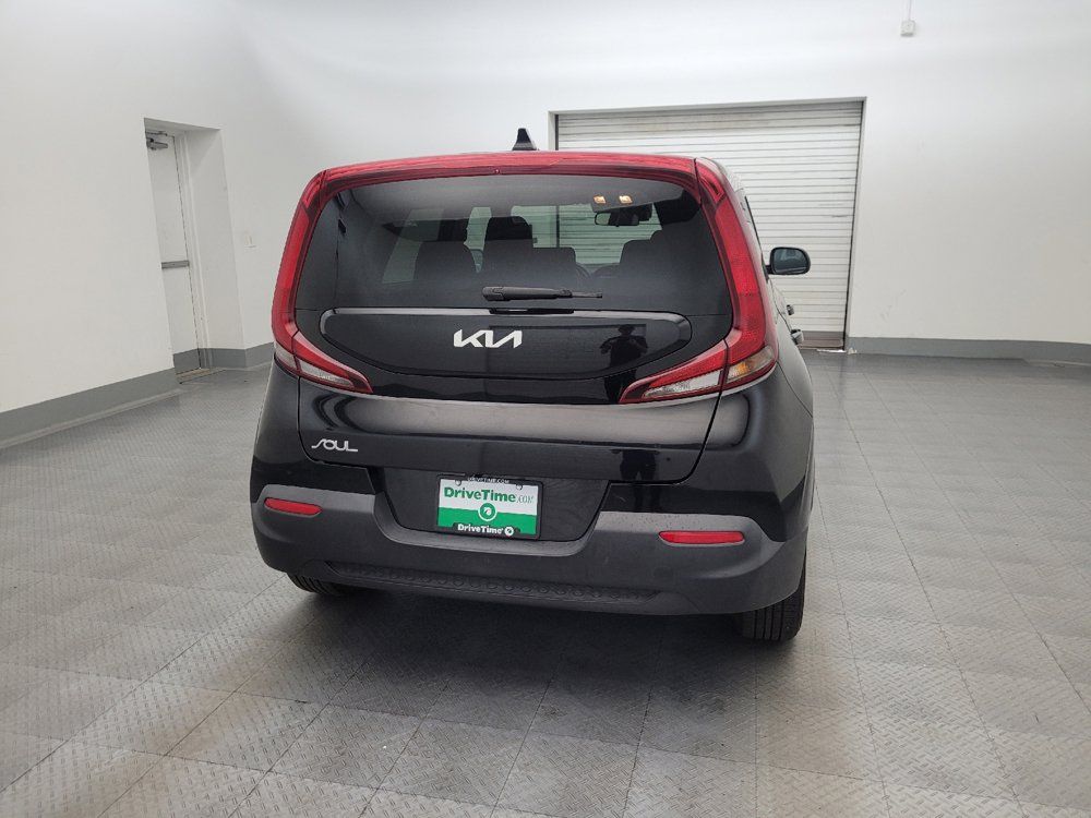 Used 2022 Kia Soul LX w/ Technology Package FWD image 7
