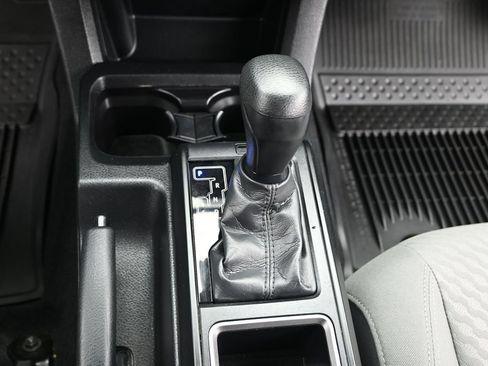 Used 2023 Toyota Tacoma SR AWD/4WD image 16