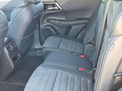 New 2025 Mitsubishi Outlander SE AWD/4WD image 27