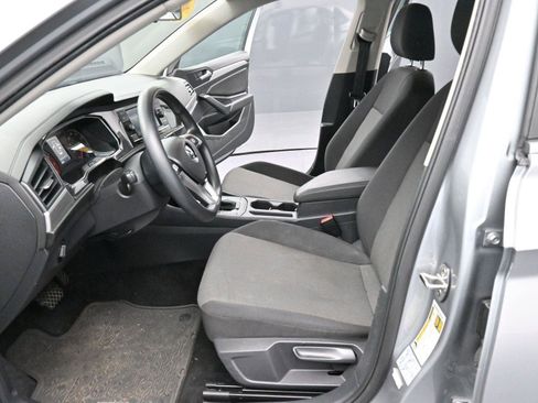 Used 2019 Volkswagen Jetta S image 13