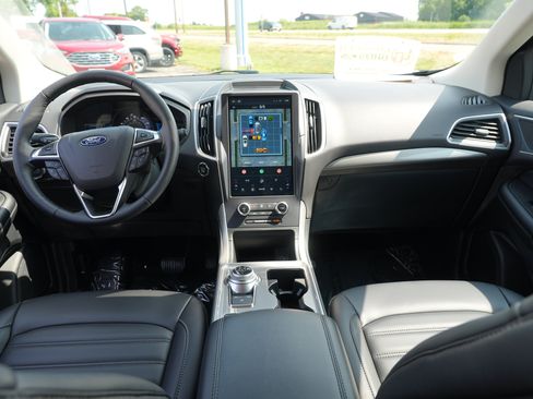 Used 2024 Ford Edge SEL w/ Convenience Package AWD/4WD image 27