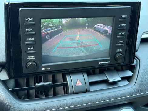 Used 2022 Toyota RAV4 XLE w/ Convenience Package AWD/4WD image 30