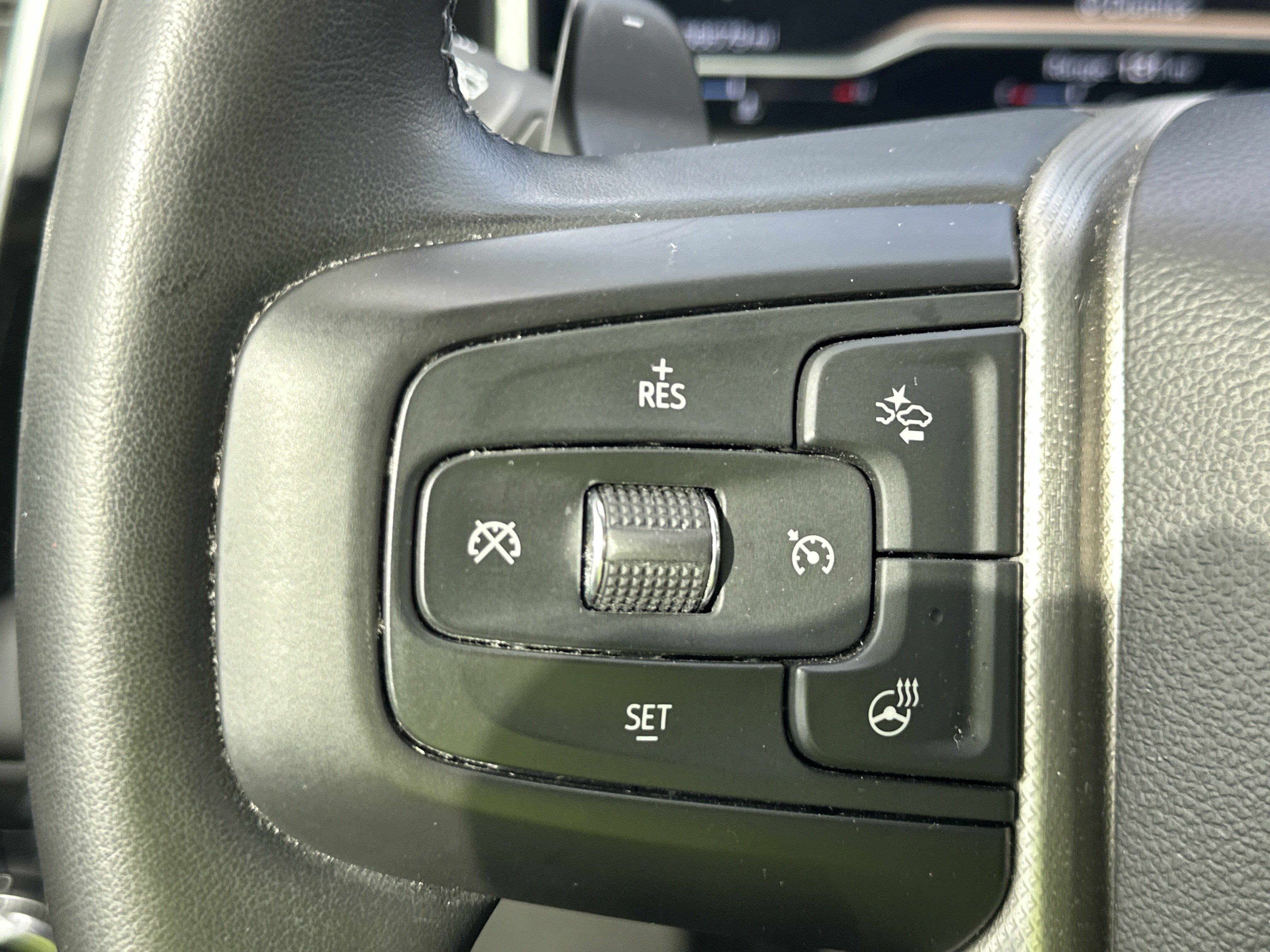 Used 2023 GMC Sierra 1500 Denali w/ Technology Package AWD/4WD image 25