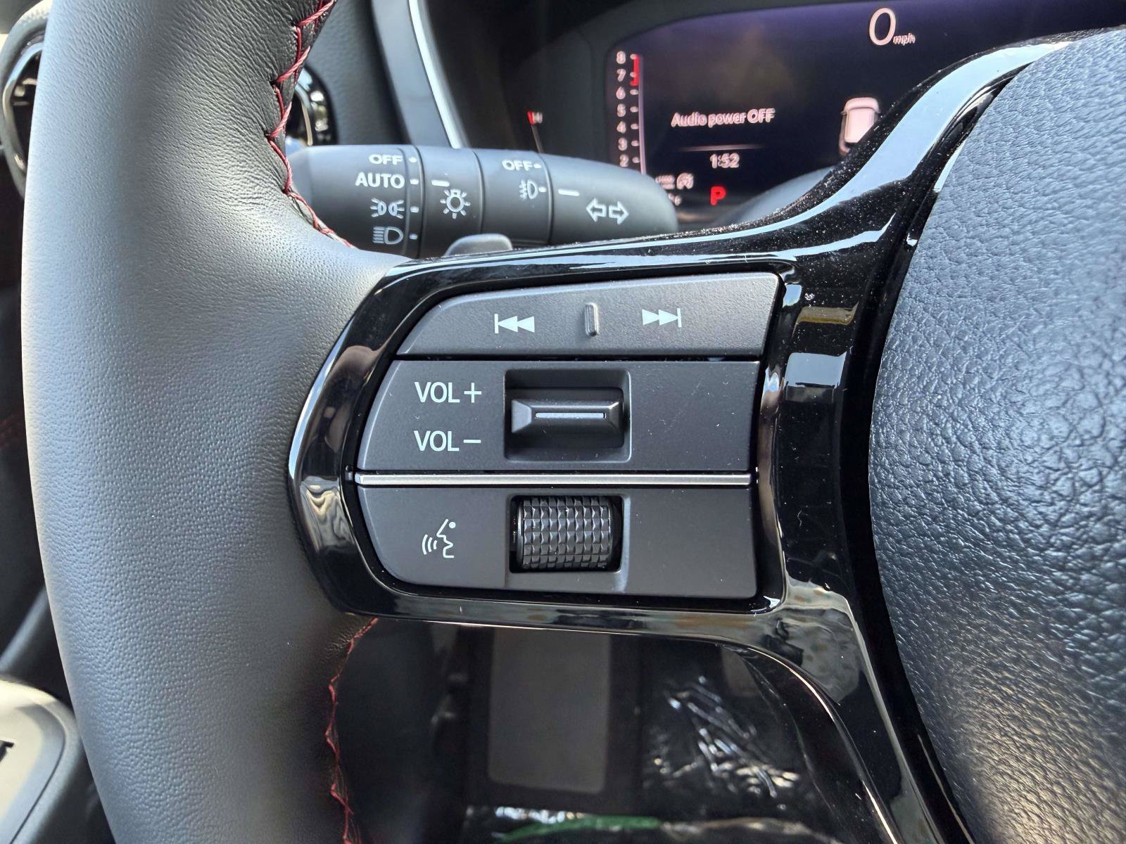 New 2026 Honda Pilot Black Edition image 18