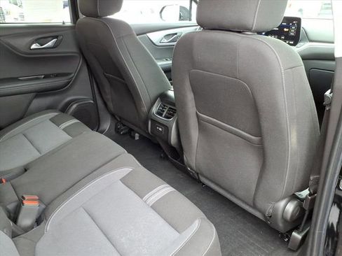 Used 2024 Chevrolet Blazer LT w/ Convenience Package image 22