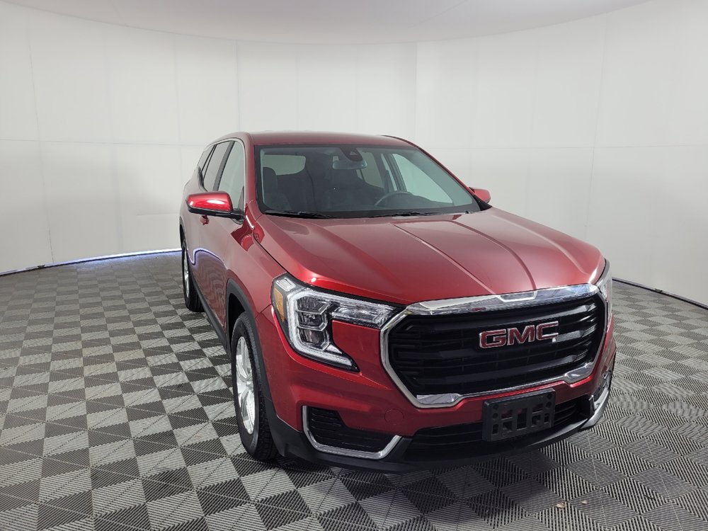 Used 2024 GMC Terrain SLE FWD image 13