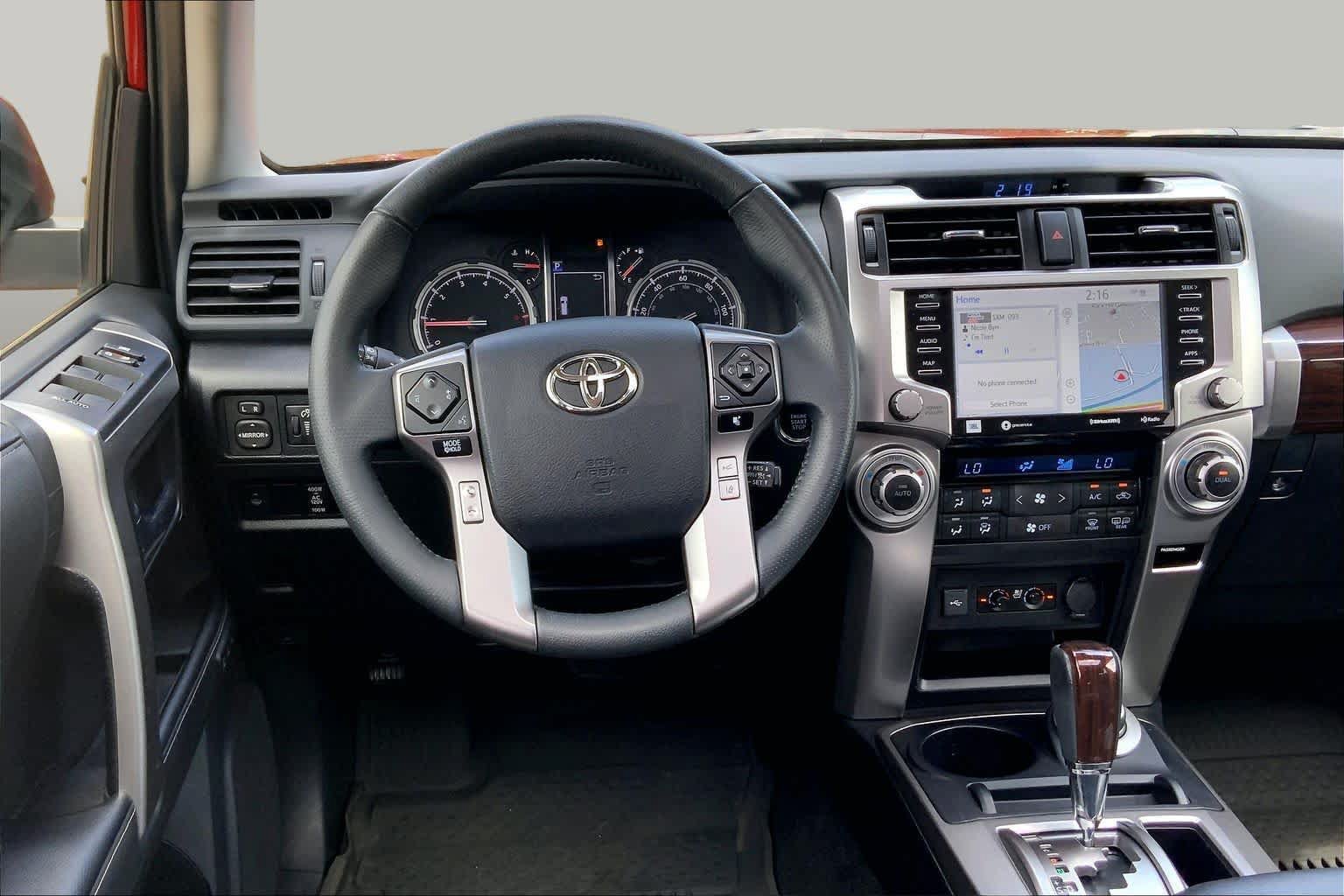 Used 2021 Toyota 4Runner Limited AWD/4WD image 6
