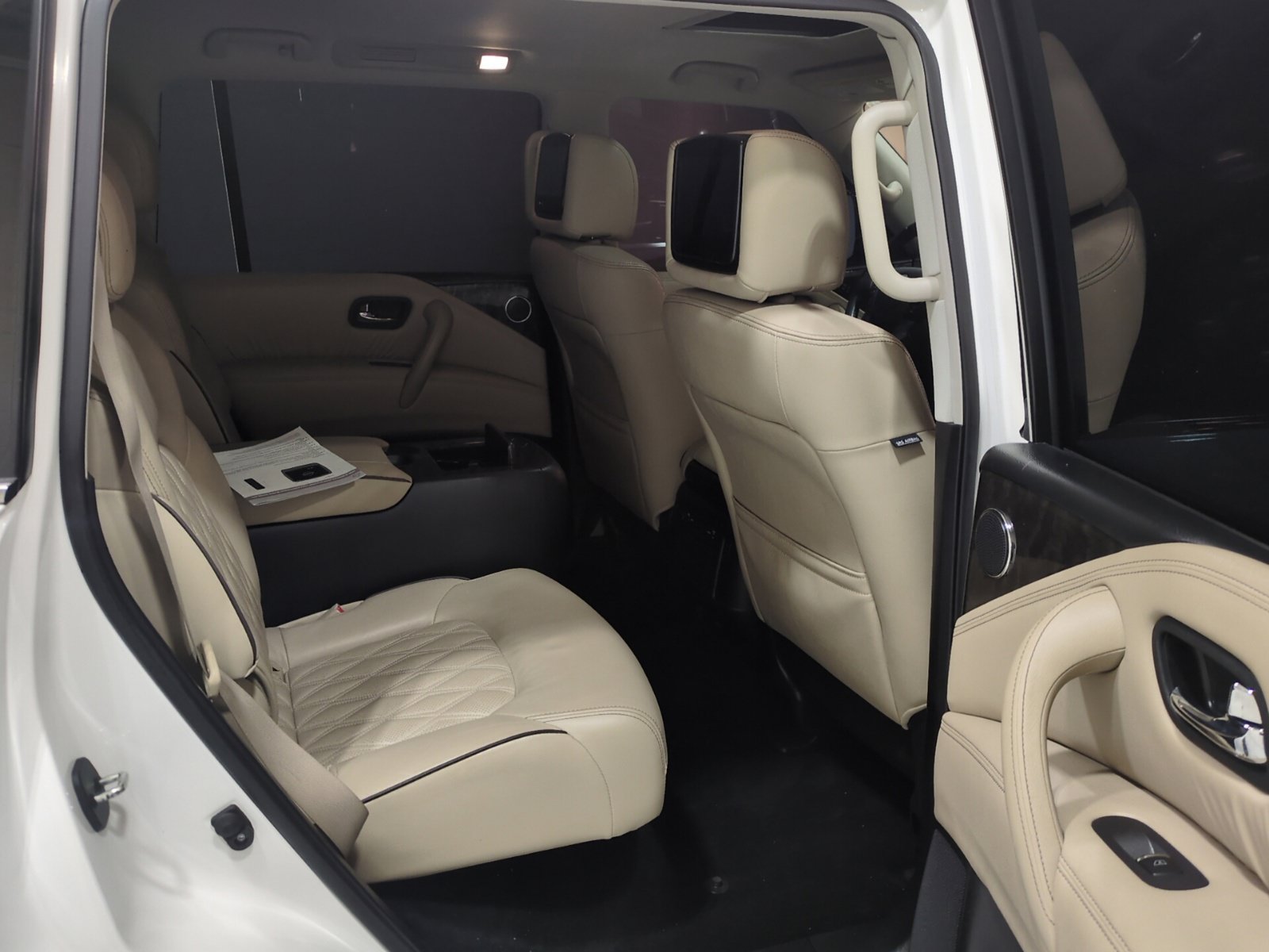 Used 2022 Nissan Armada Platinum AWD/4WD image 13