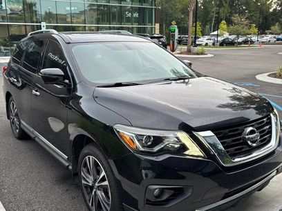 Used 2017 Nissan Pathfinder Platinum