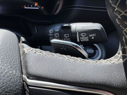 Used 2023 Jeep Grand Cherokee Altitude AWD/4WD image 19