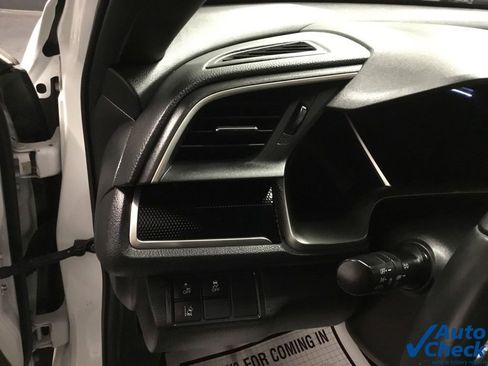 Used 2019 Honda Civic Sport image 21