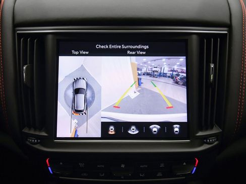 New 2024 Maserati Levante GT Ultima image 40