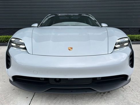 Used 2024 Porsche Taycan GTS image 7