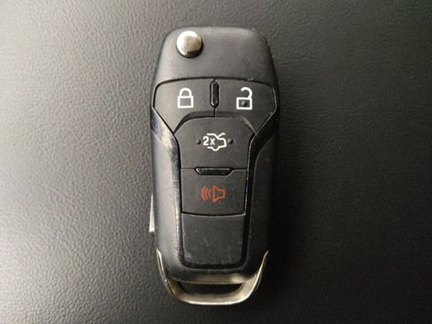 Used 2022 Ford Explorer 4WD image 32