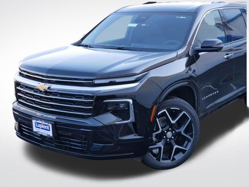 New 2026 Chevrolet Traverse High Country w/ LPO, Floor Liner Package image 28