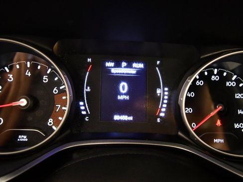 Used 2018 Jeep Compass Latitude w/ Cold Weather Group image 22