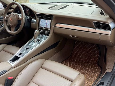 Used 2013 Porsche 911 Carrera S image 22