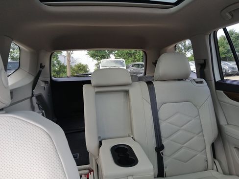 New 2026 Volkswagen Atlas SE FWD image 26