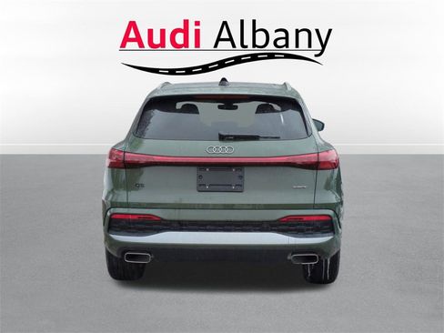 Used 2025 Audi Q5 Premium Plus w/ Premium Plus image 5