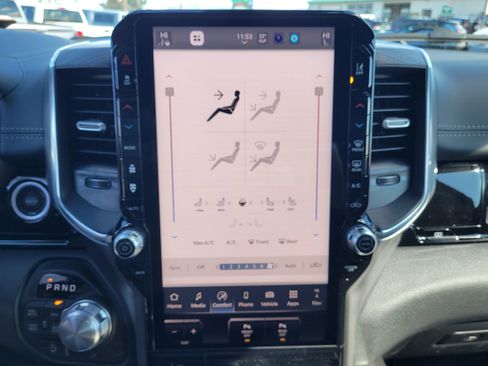 New 2026 RAM 1500 Laramie AWD/4WD image 9