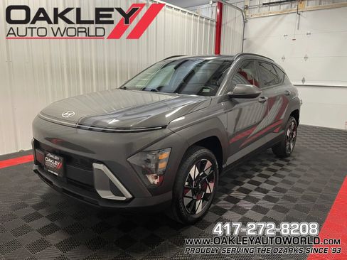 Used 2025 Hyundai Kona SEL AWD/4WD image 1