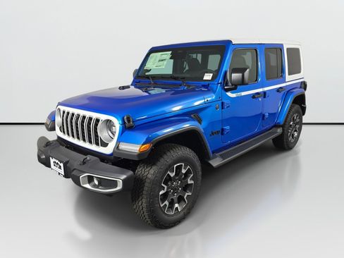 New 2026 Jeep Wrangler Unlimited Sahara w/ Whitecap Package AWD/4WD image 7