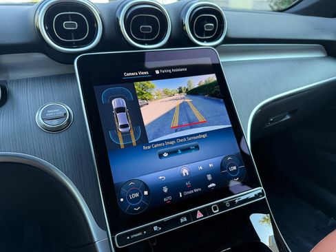 Certified 2025 Mercedes-Benz C 300 4MATIC Sedan image 16