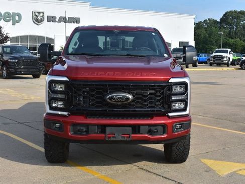Used 2025 Ford F250 Lariat w/ Tremor Off-Road Package AWD/4WD image 2
