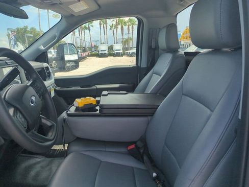 New 2025 Ford F450 XL w/ XL Chrome Package image 9