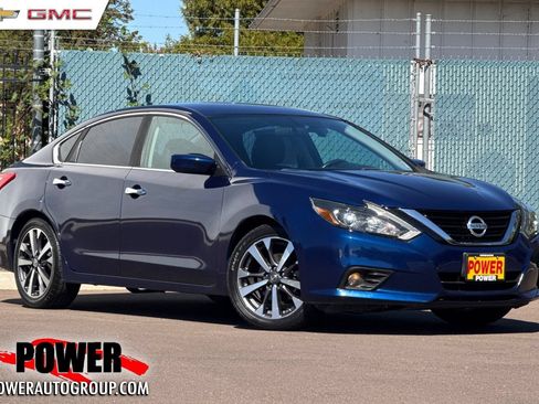 Used 2016 Nissan Altima 2.5 SR FWD image 1