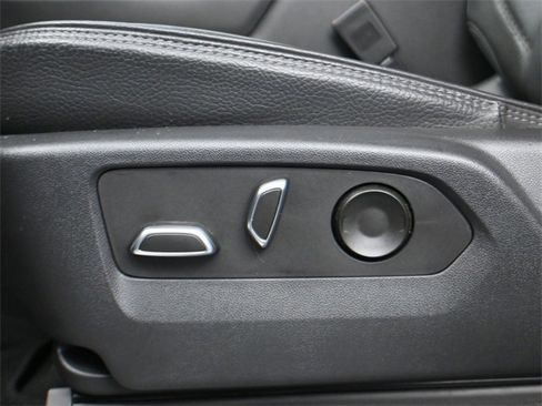 Used 2023 GMC Sierra 1500 Denali w/ Denali Reserve Package image 11