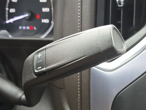 Used 2019 GMC Sierra 1500 SLT w/ SLT Premium Plus Package AWD/4WD image 76
