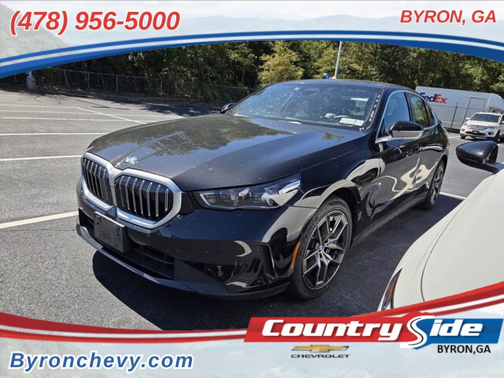 Used 2026 BMW 530i xDrive AWD/4WD image 1
