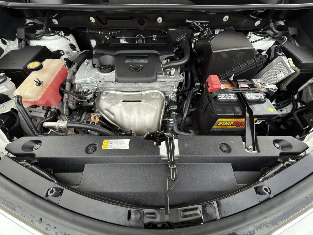 Used 2017 Toyota RAV4 LE FWD image 28