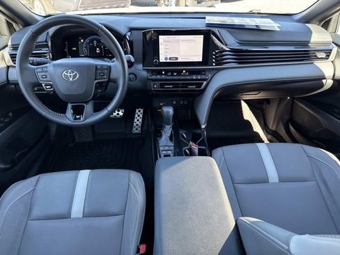 Certified 2025 Toyota Camry SE image 20