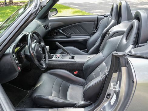 Used 2000 Honda S2000 image 31
