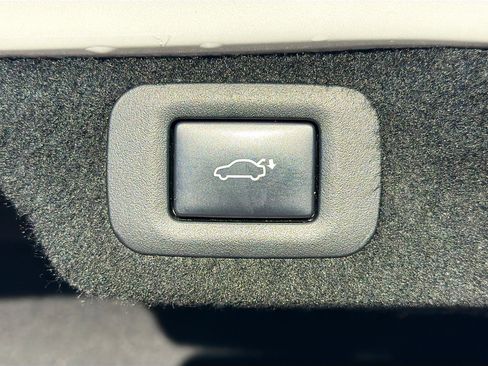 Used 2020 Lexus LS 500 image 13