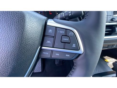 Certified 2024 Toyota Grand Highlander AWD image 25