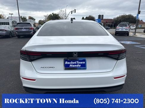 Used 2025 Honda Accord SE image 6