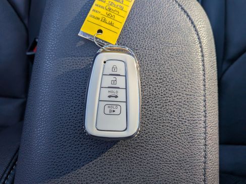 Used 2023 Toyota Camry XSE image 37