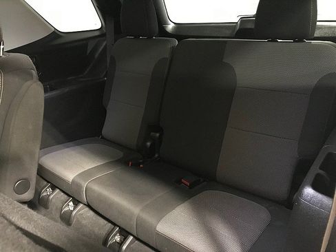 Used 2018 Chevrolet Traverse LT w/ LPO, Floor Liner Package AWD/4WD image 19