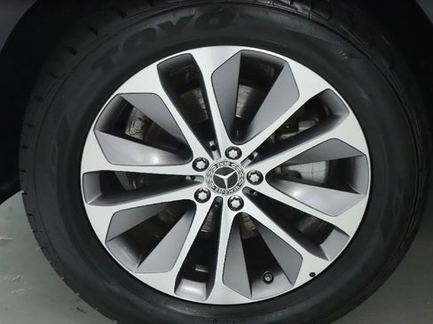 Used 2022 Mercedes-Benz GLE 350 4MATIC image 37