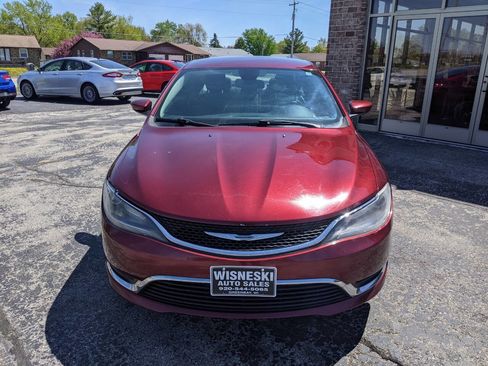 Used 2015 Chrysler 200 Limited FWD image 8