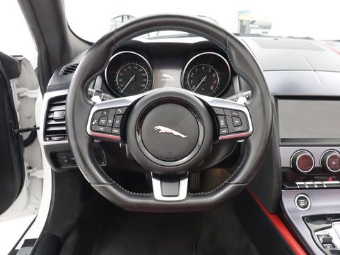 Used 2020 Jaguar F-TYPE Convertible RWD image 16