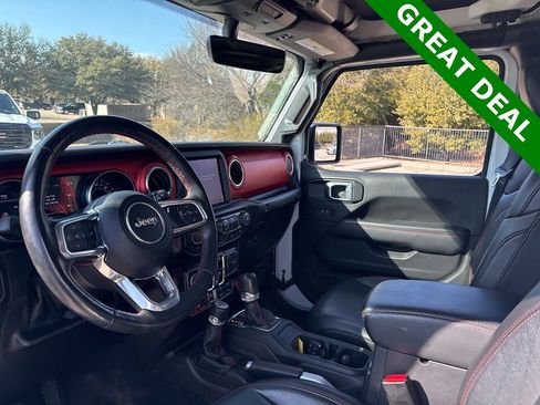 Used 2021 Jeep Wrangler Unlimited Rubicon w/ Xtreme Recon 35" Tire Package image 17