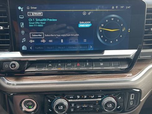 Used 2024 Chevrolet Silverado 1500 LT image 7