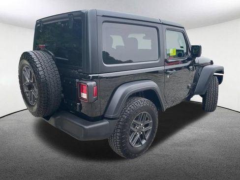 Used 2024 Jeep Wrangler Sport AWD/4WD image 13