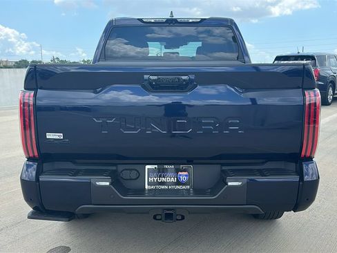 Used 2024 Toyota Tundra Limited AWD/4WD image 12